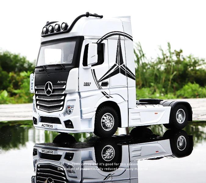 Машинка металева автомобіля Mercedes Benz Actros Чорний - фото 11