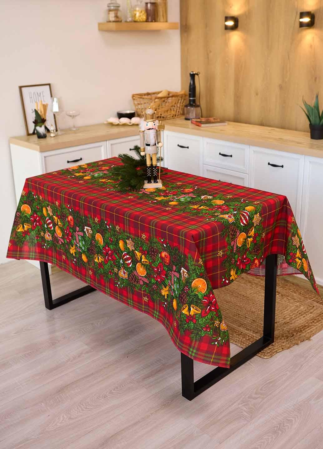 Скатерть новогодняя Еловая герлянда средний стол 1,5х1,8 м