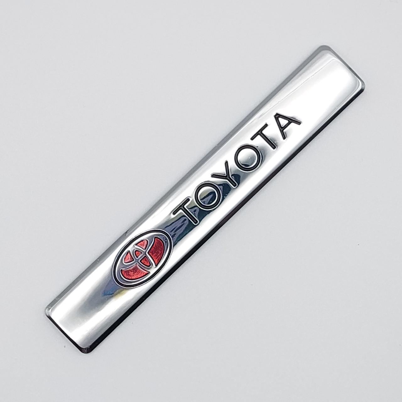Эмблема плашка Toyota 9,3х1,5 см Хром глянцевый (1820145058)