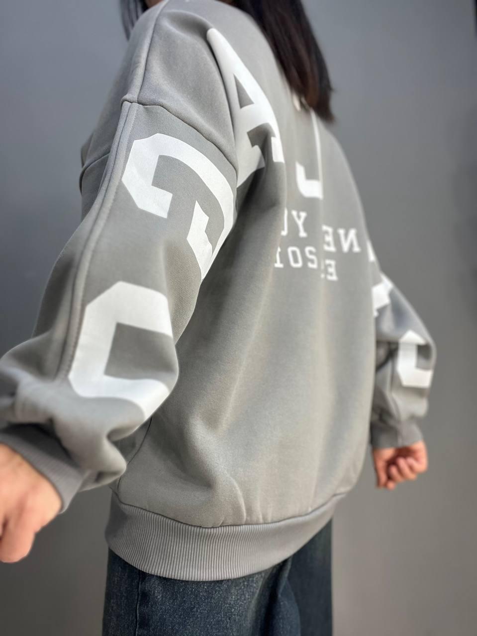 Свитшот женский DAVRAS 8174 CHICAGO удлиненный утепленный на флисе OS Серый (1243) - фото 7 Свитшот женский DAVRAS 8174 CHICAGO удлиненный утепленный на флисе OS Серый (1243) - фото 7