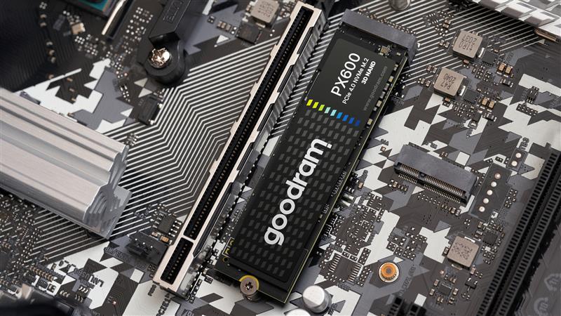 Накопичувач SSD Goodram 500 GB PX600 M.2 2280 PCIe 4.0 x4 NVMe 3D NAND (SSDPR-PX600-500-80) - фото 4 Накопичувач SSD Goodram 500 GB PX600 M.2 2280 PCIe 4.0 x4 NVMe 3D NAND (SSDPR-PX600-500-80) - фото 4