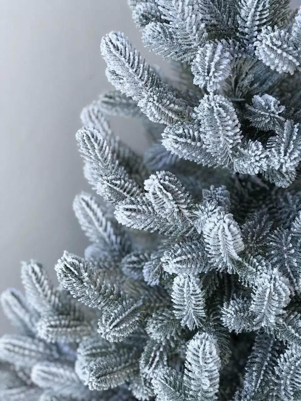 Ялинка лита HVOYA Traditional Засніжена в горщику 90 см (215N/90/GS) - фото 2 Ялинка лита HVOYA Traditional Засніжена в горщику 90 см (215N/90/GS) - фото 2