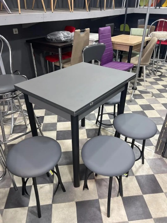 Кухонний комплект стіл розкладний/табурети 4 шт. Муза з чорному корпусі 60х80/80х120х75 см Графіт/Сірий (28374395) - фото 2 Кухонний комплект стіл розкладний/табурети 4 шт. Муза з чорному корпусі 60х80/80х120х75 см Графіт/Сірий (28374395) - фото 2