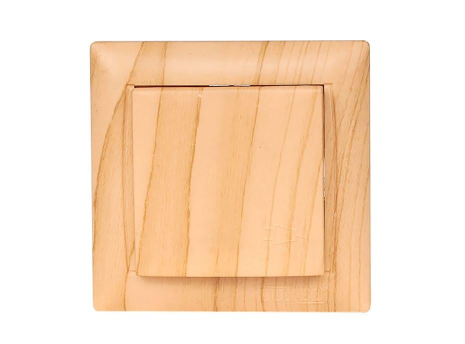 Розетка Luxel Primera с заземлением и крышкой Сосна (3811)