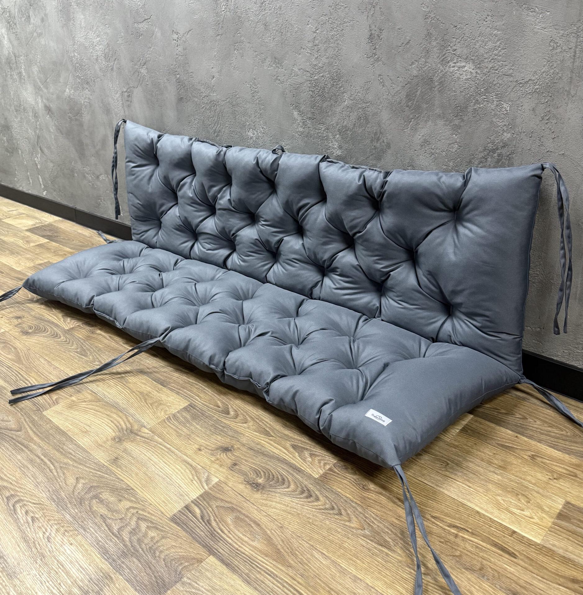 Подушка с каретной стяжкой Comfort Home Oxford на поддоны/качели/каркасы/садовая мебель 150х50х50 см