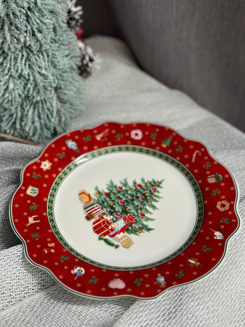 Тарелка десертная новогодняя YIWU HP-SD-6 Christmas фарфоровая 21,5 см