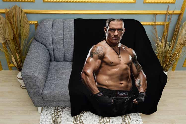 Плед Strong boxer Oleksandr Usyk плюш двухслойный 150х210 см (113100-3) Плед Strong boxer Oleksandr Usyk плюш двухслойный 150х210 см (113100-3)