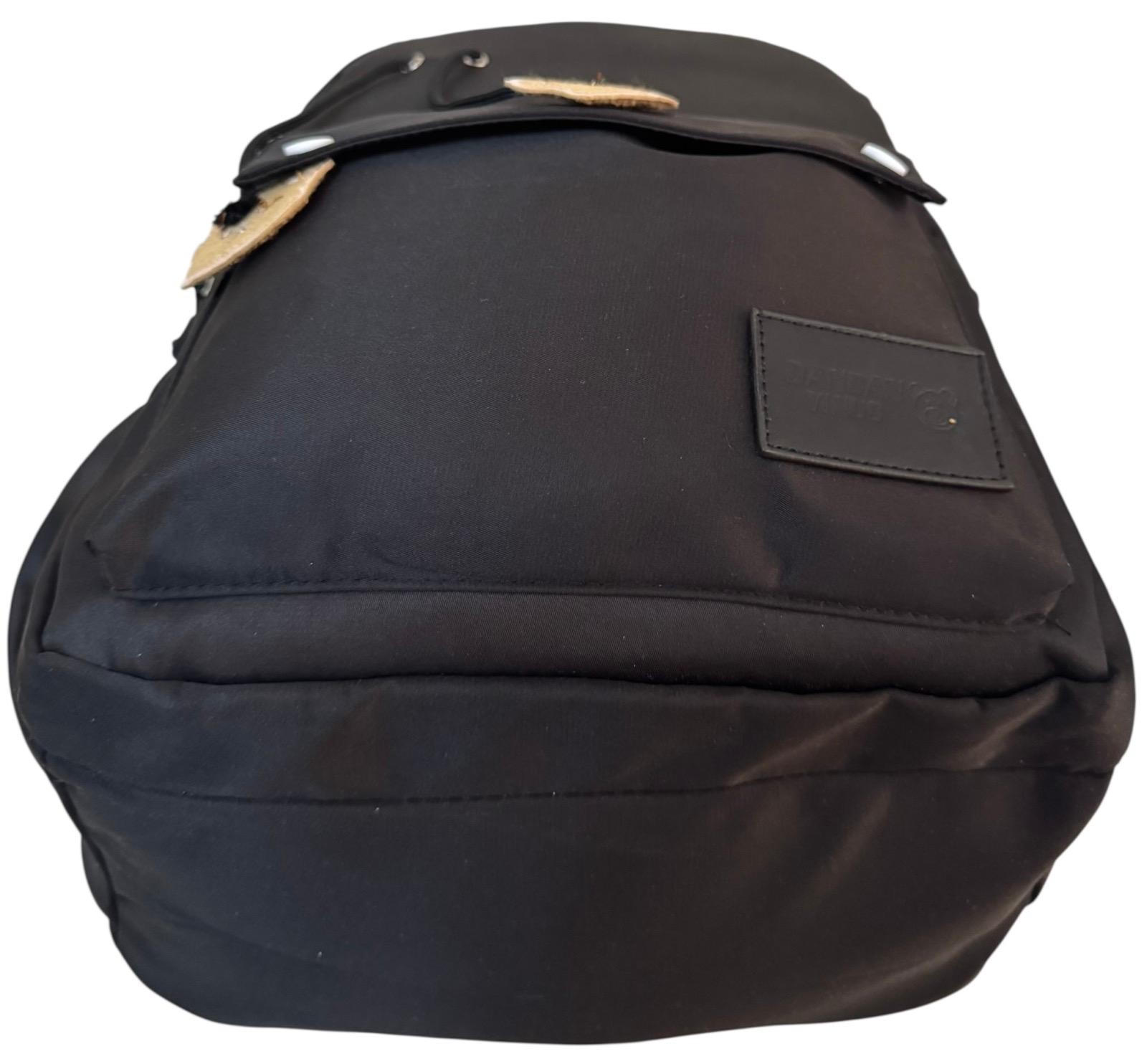 Рюкзак школьный с тремя отделениями Черный (8806B) - фото 5 Рюкзак школьный с тремя отделениями Черный (8806B) - фото 5