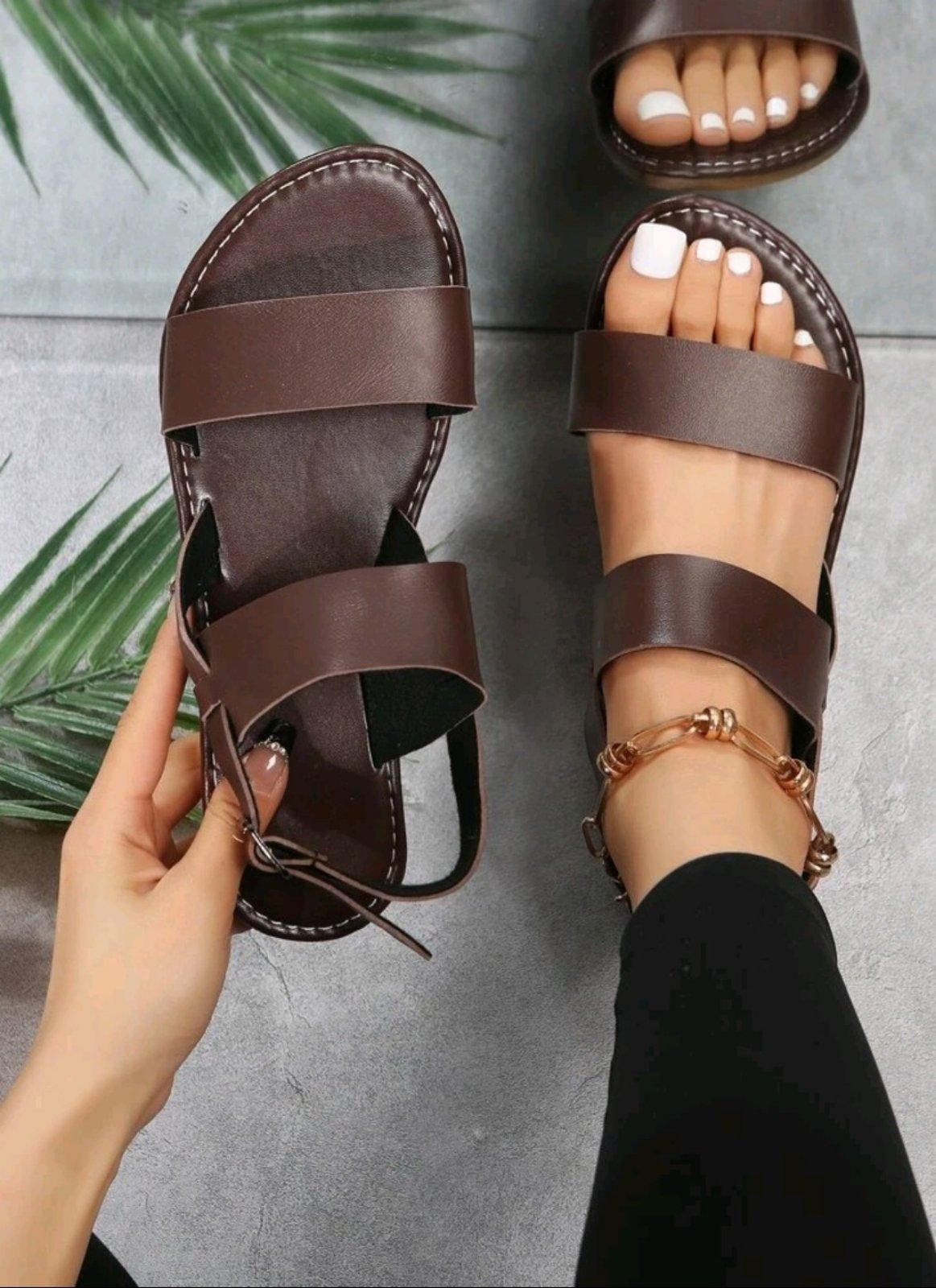 Сандали женские New Elegant р. 39 24,78 см Шоколадний (27196676) - фото 4 Сандали женские New Elegant р. 39 24,78 см Шоколадний (27196676) - фото 4