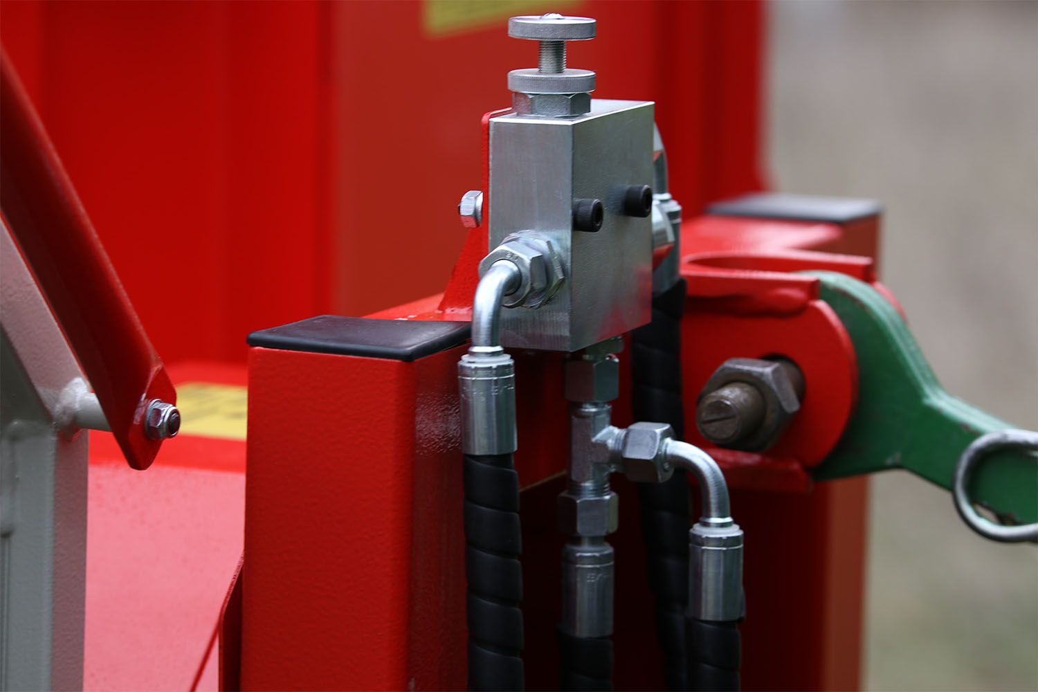 Подрібнювач гілок Arpal на шматки дров до трактора (АМ-200ТР-К) - фото 15 Подрібнювач гілок Arpal на шматки дров до трактора (АМ-200ТР-К) - фото 15