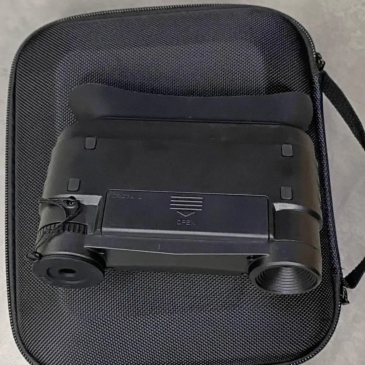 Прилад нічного бачення цифровий Spina optics NVG-G1 з кріпленням на шолом/кейс/система ременів для голови (244741) - фото 9 Прилад нічного бачення цифровий Spina optics NVG-G1 з кріпленням на шолом/кейс/система ременів для голови (244741) - фото 9