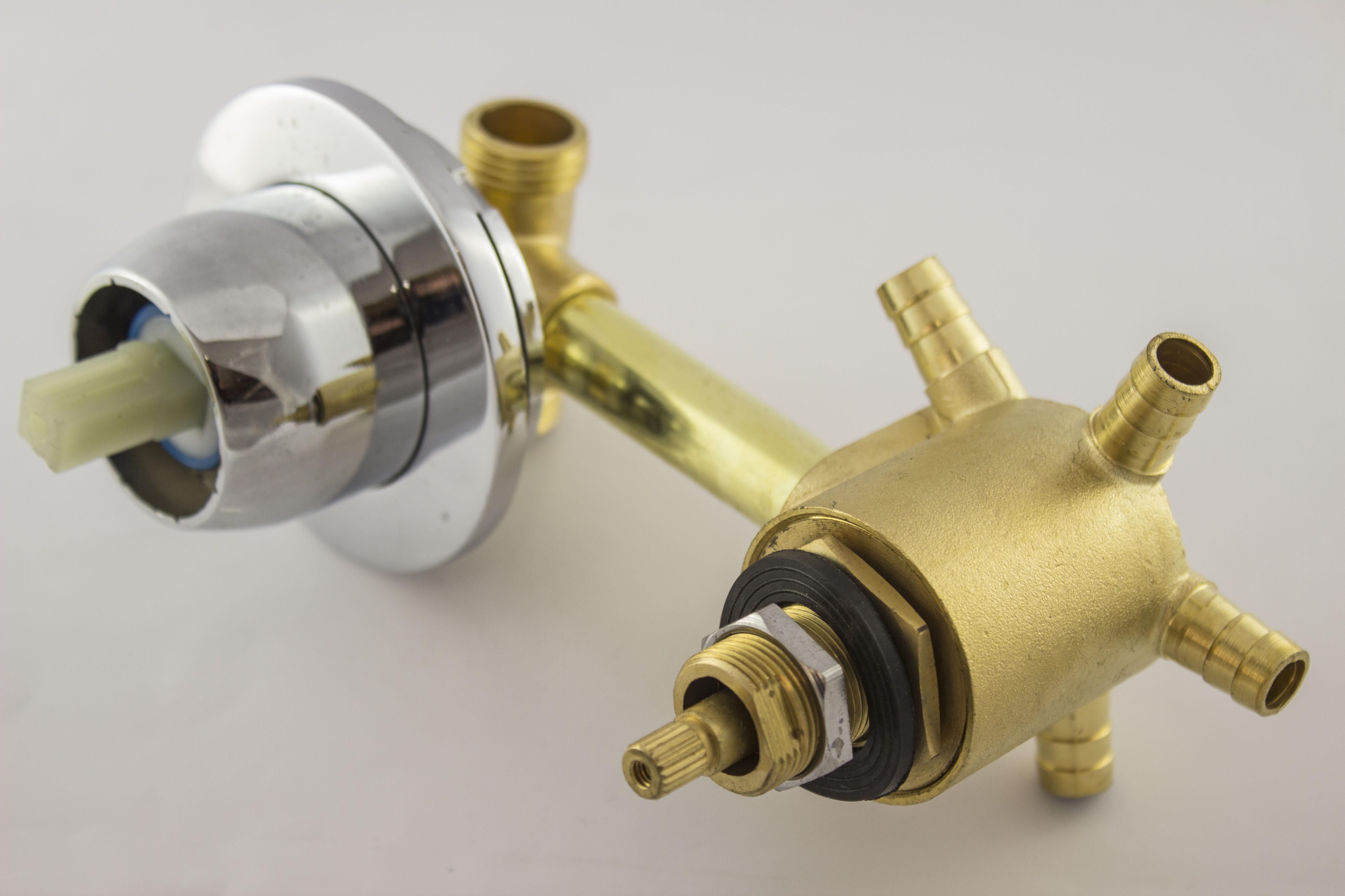 Змішувач для душової кабіни на п'ять положень з штуцерами і 10 см по центрам (С-5\10) - фото 14 Змішувач для душової кабіни на п'ять положень з штуцерами і 10 см по центрам (С-5\10) - фото 14