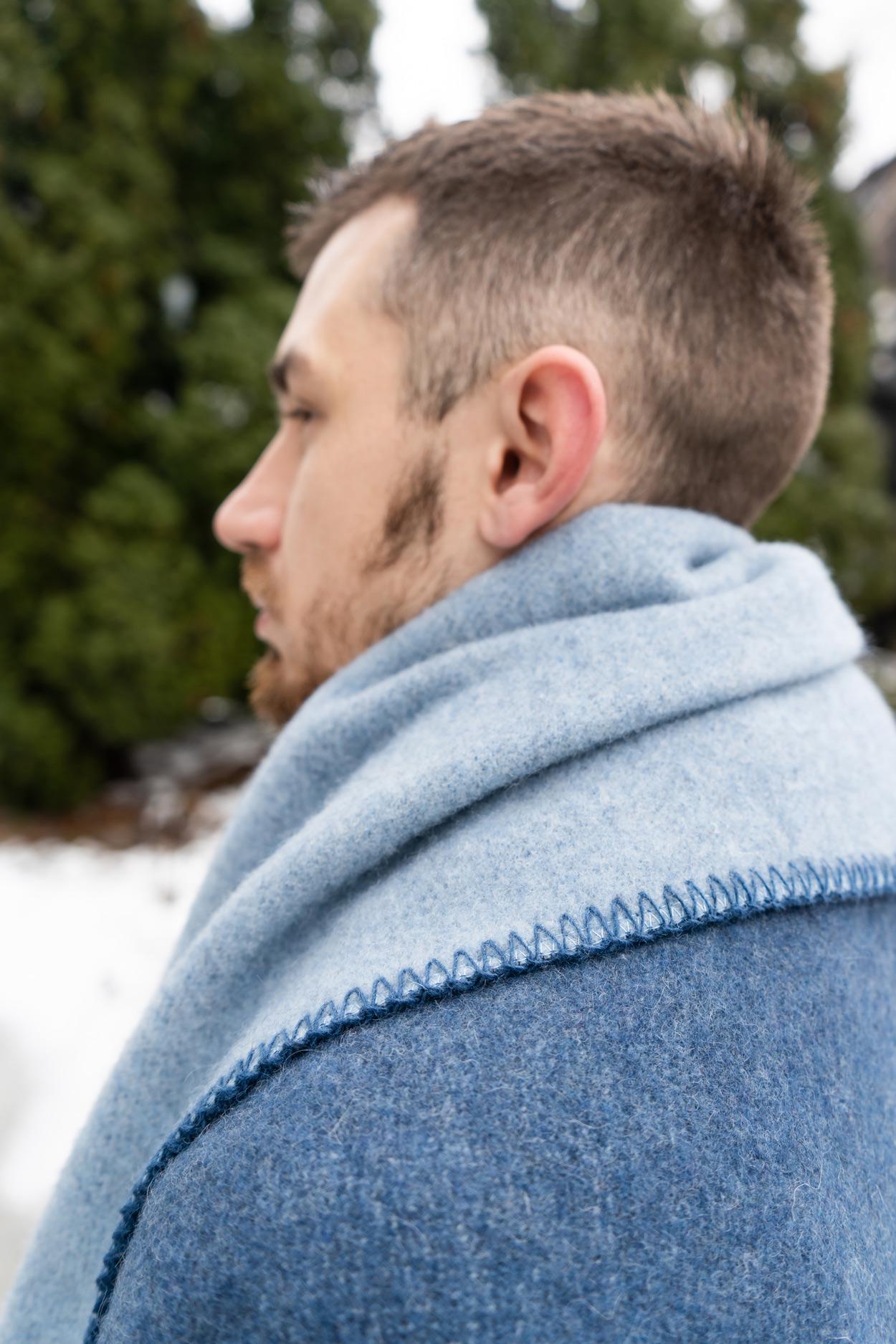 Плед-ковдра вовняна Love You 130х170 см Синій/Блакитний (6132) - фото 3 Плед-ковдра вовняна Love You 130х170 см Синій/Блакитний (6132) - фото 3