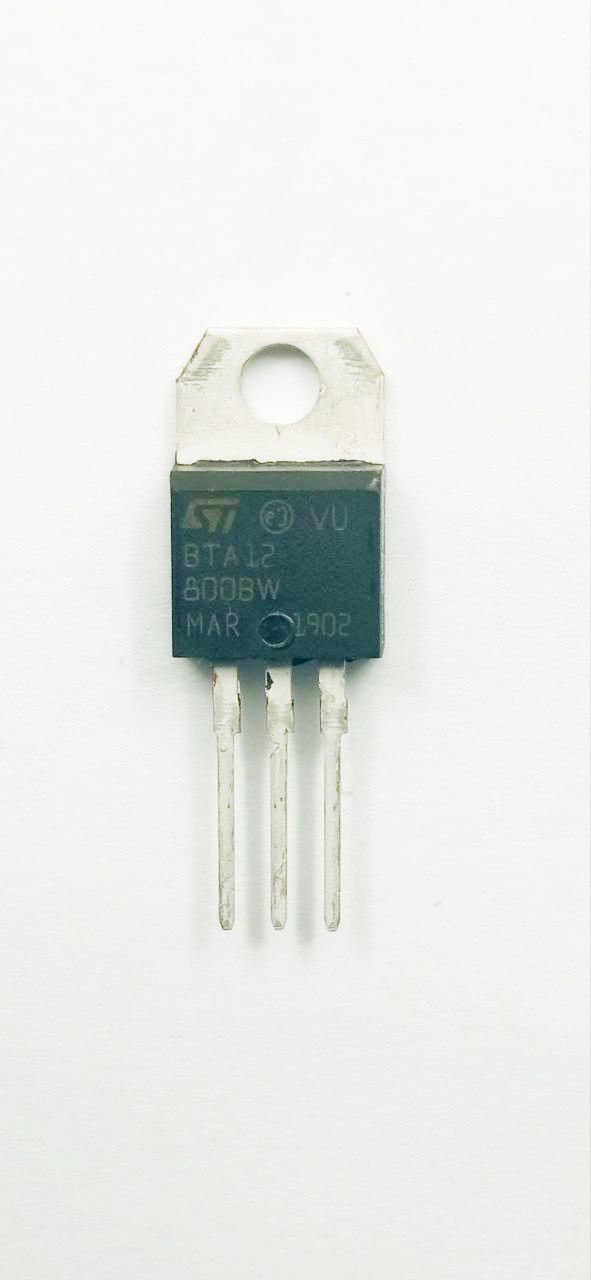 Симістор BTA12-800BWRG (23689)
