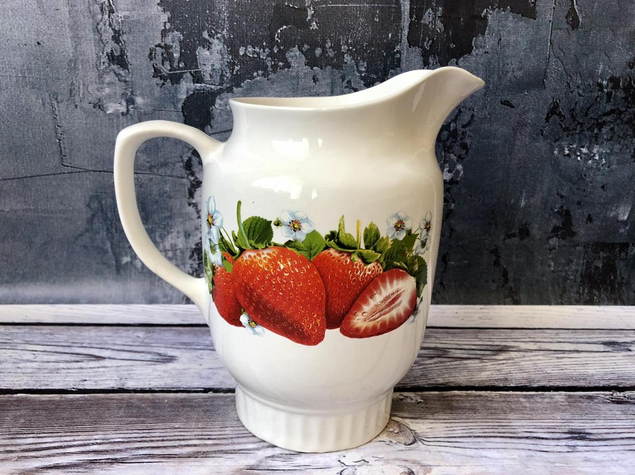 Кувшин керамический Клубника 1,5 л Белый (1292005976) - фото 2