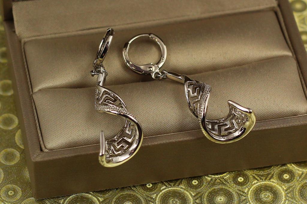 Серьги Xuping Jewelry подвески завитки 4,5 см Серебристый (2629124975) - фото 3