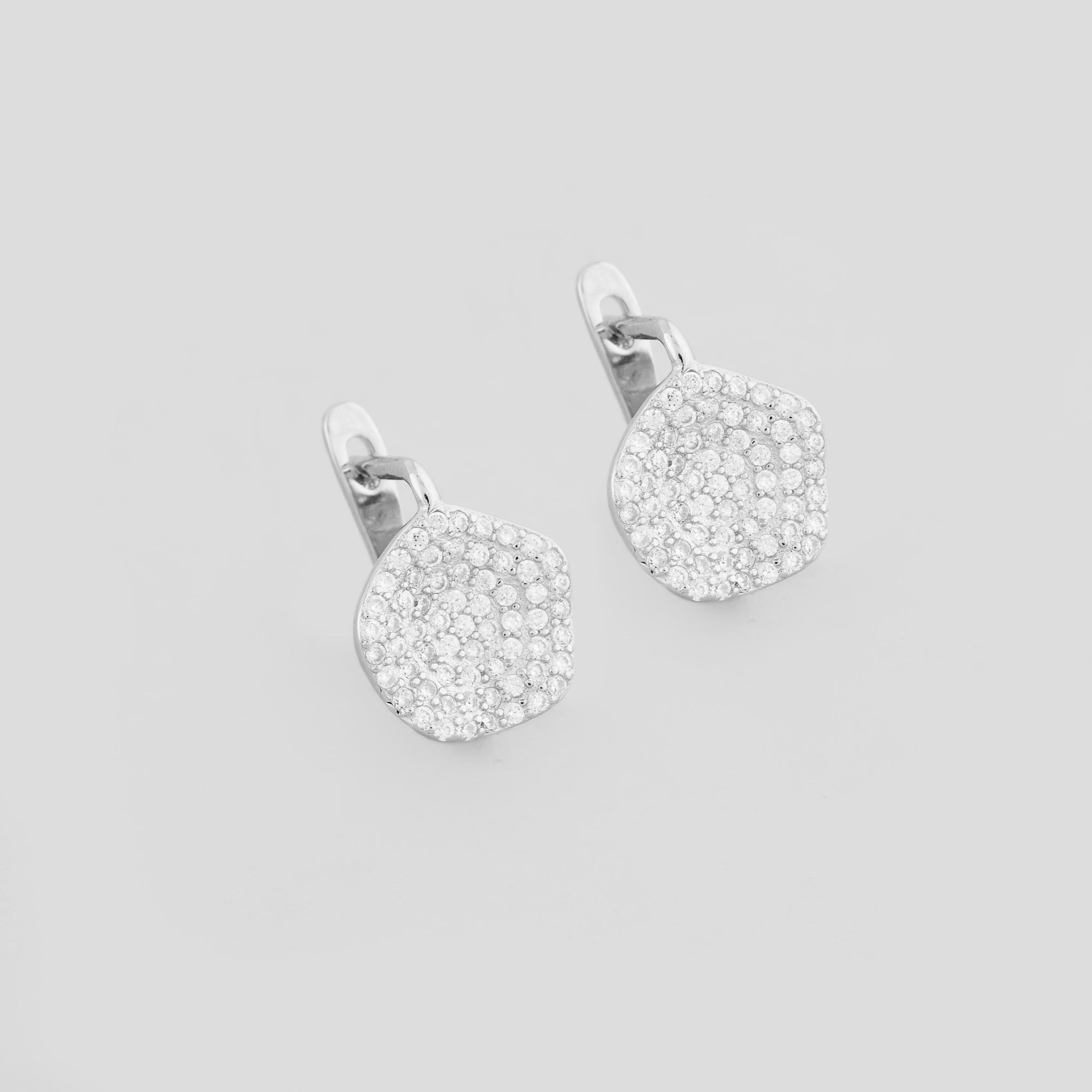 Серебряные серьги Minimal Светящийся свет (15625) Серебряные серьги Minimal Светящийся свет (15625)