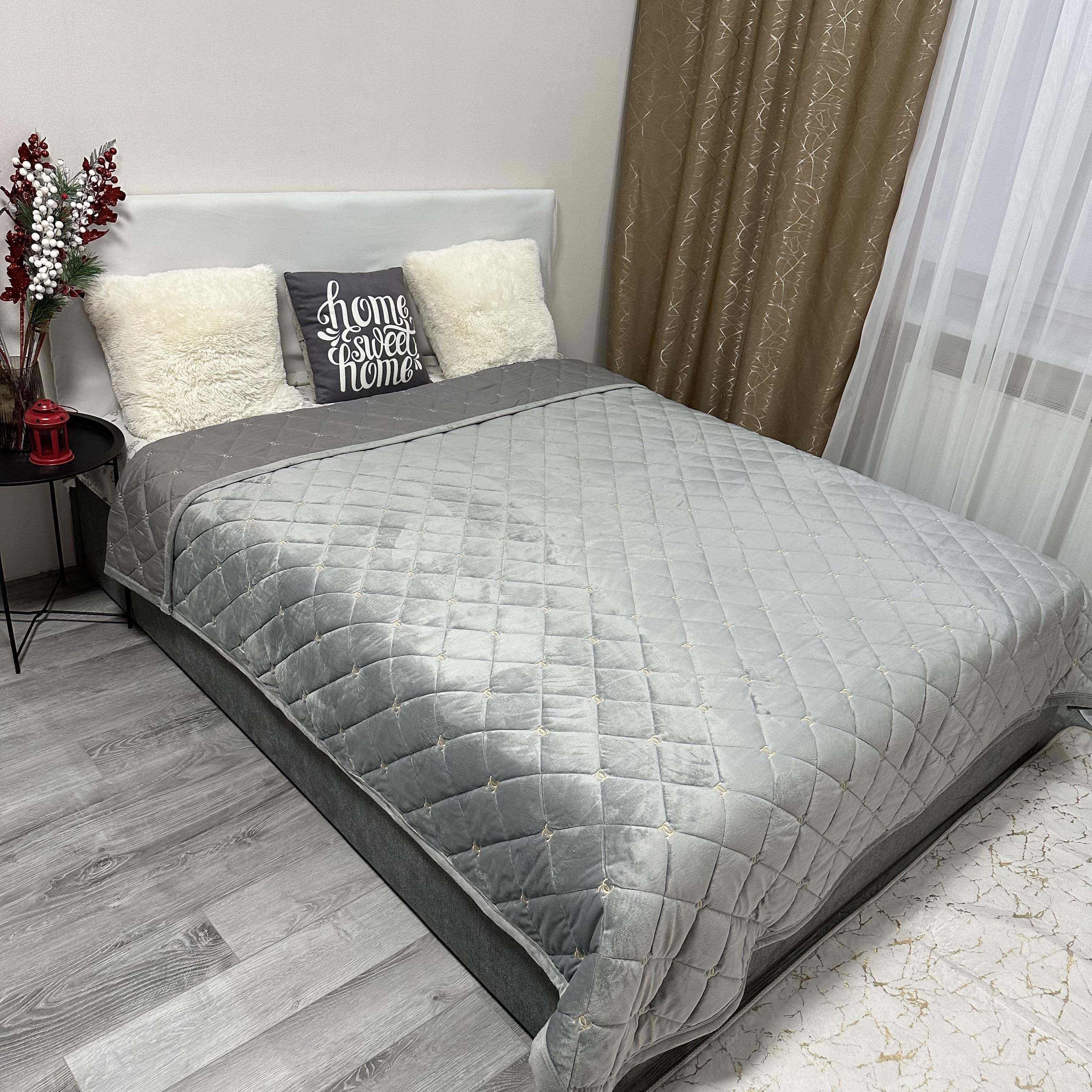 Покривало на ліжко велюрове євро 220x240 см Світло-сірий (28769409) - фото 1 Покривало на ліжко велюрове євро 220x240 см Світло-сірий (28769409) - фото 1