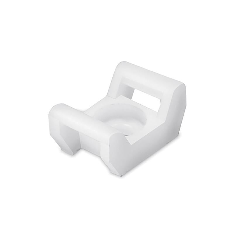 База с отверстием ДКС Quadro 9,5х15 мм для хомута под винт Ø3,5 мм нейлон 6,6 1 шт. Белый (25498)