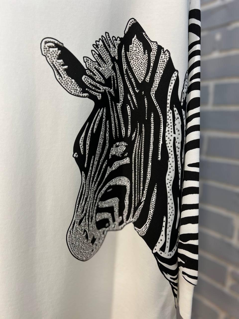 Світшот жіночий LSK 6030 подовжений зебра каміння OS Білий (1762) - фото 3 Світшот жіночий LSK 6030 подовжений зебра каміння OS Білий (1762) - фото 3