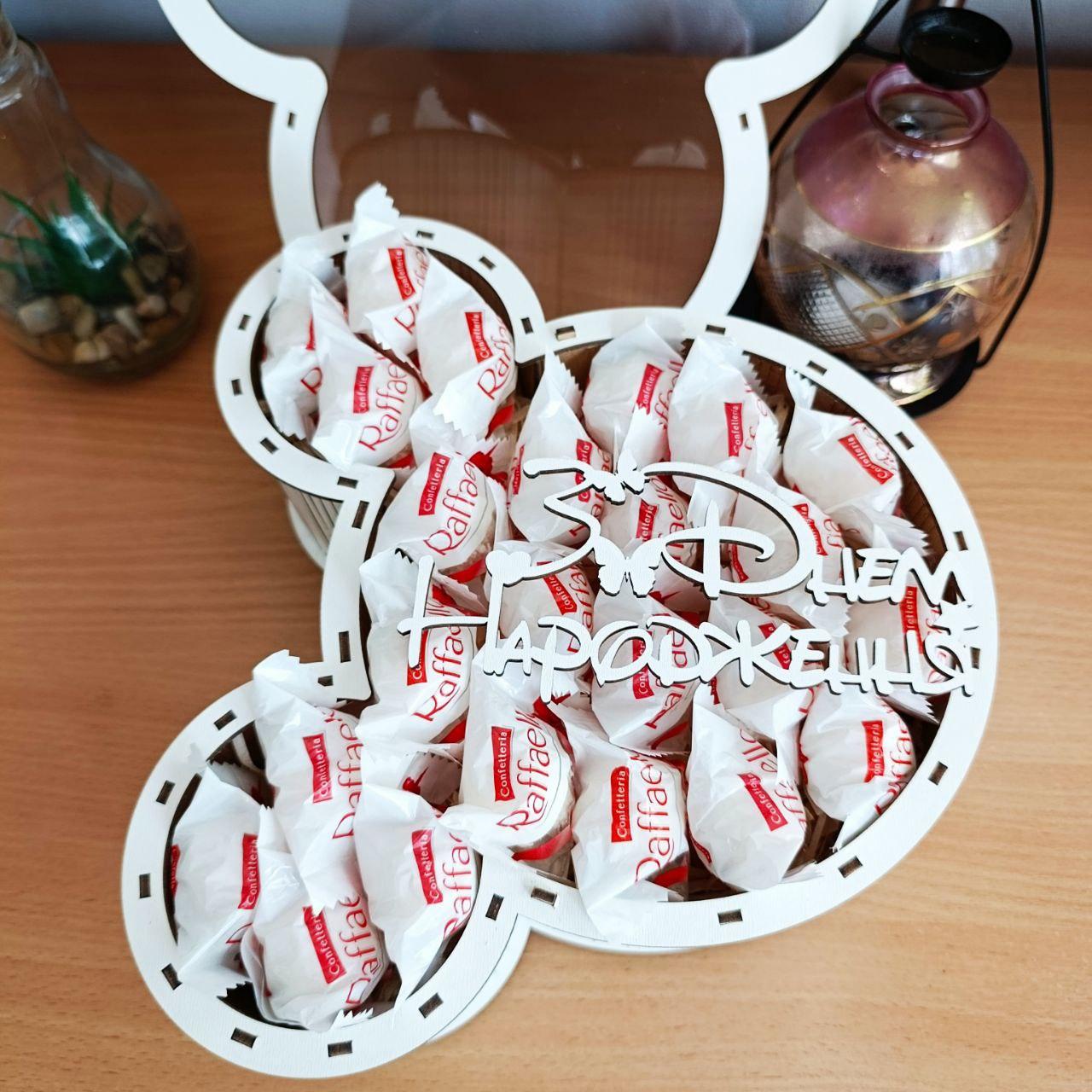 Подарочный бокс с конфетами Raffaello (ar302) - фото 3 Подарочный бокс с конфетами Raffaello (ar302) - фото 3