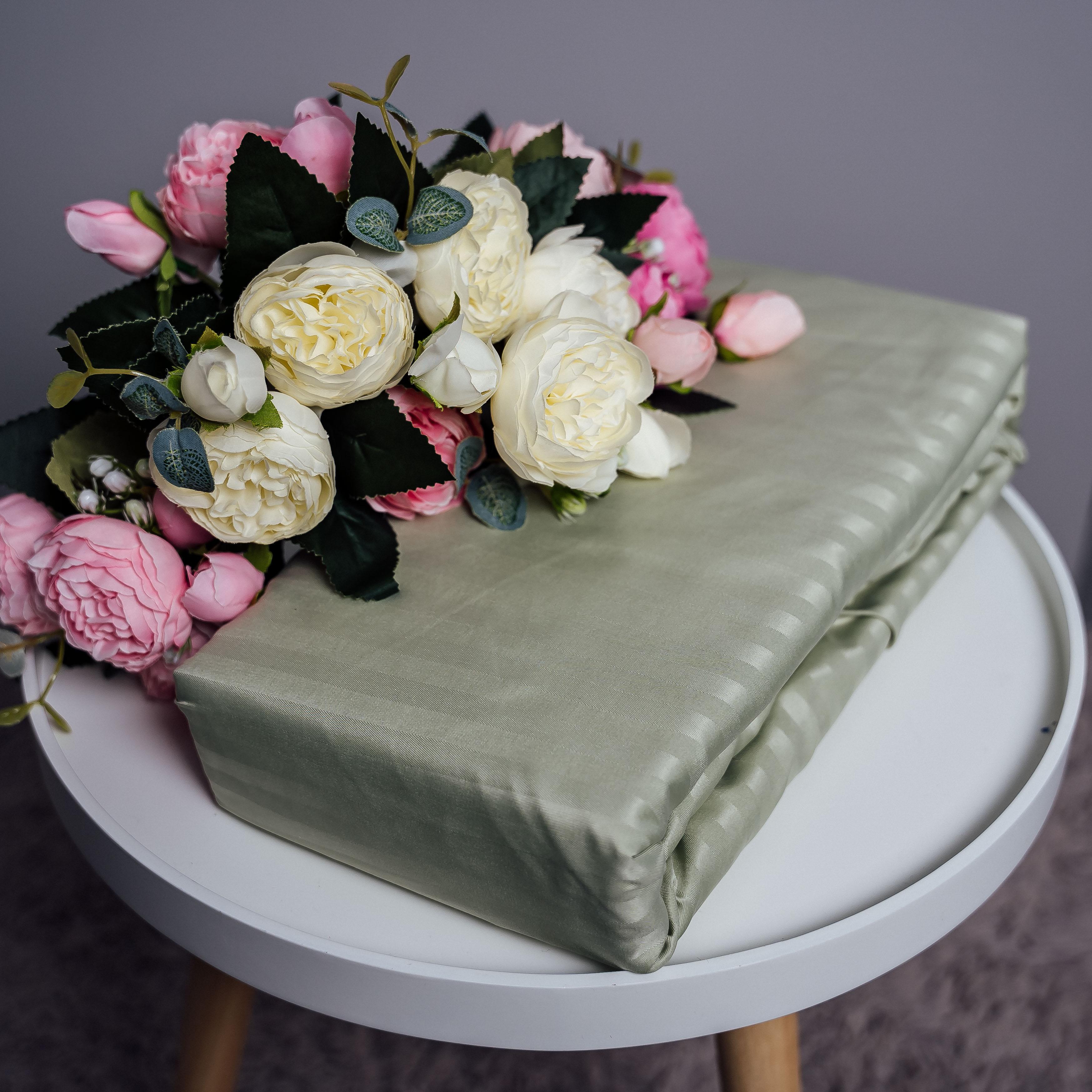 Наматрасник однотонный обычная полоска полутораспальная 160х200 см Светло-зеленый (87278)