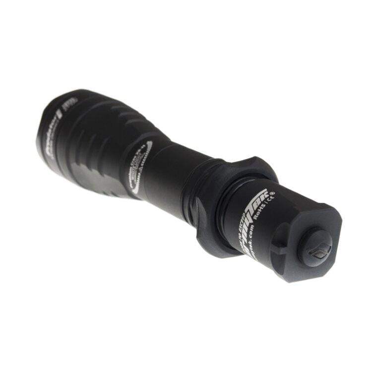 Ліхтар Armytek Predator v3 Black XP-L HI 1200lm F01603BC - фото 4 Ліхтар Armytek Predator v3 Black XP-L HI 1200lm F01603BC - фото 4