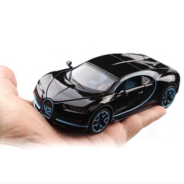 Колекційна модель Bugatti Chiron машинка 15 см Чорно-червоний (59345) - фото 5