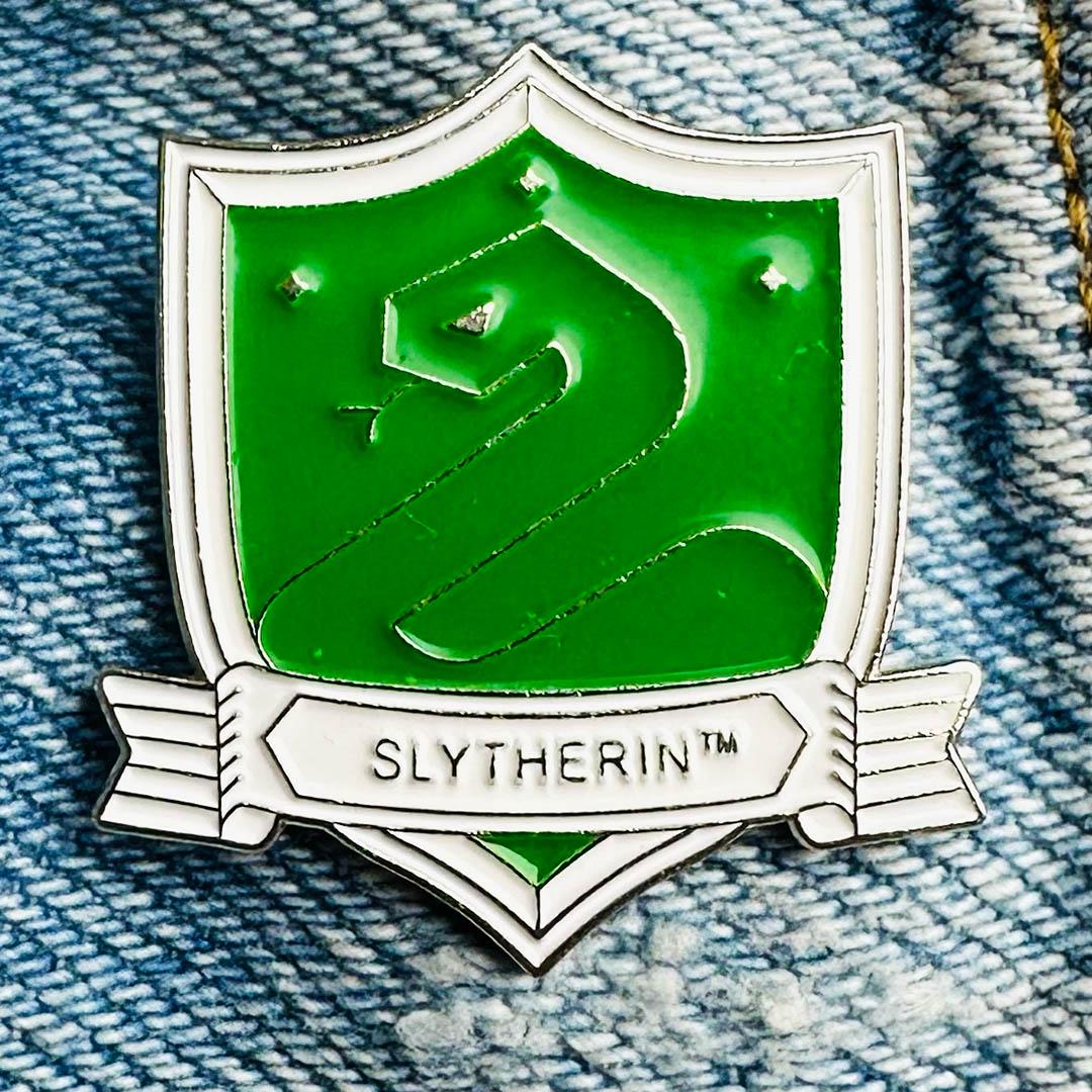 Значок-пін Harry Potter Slytherin Emblem (00000002598)