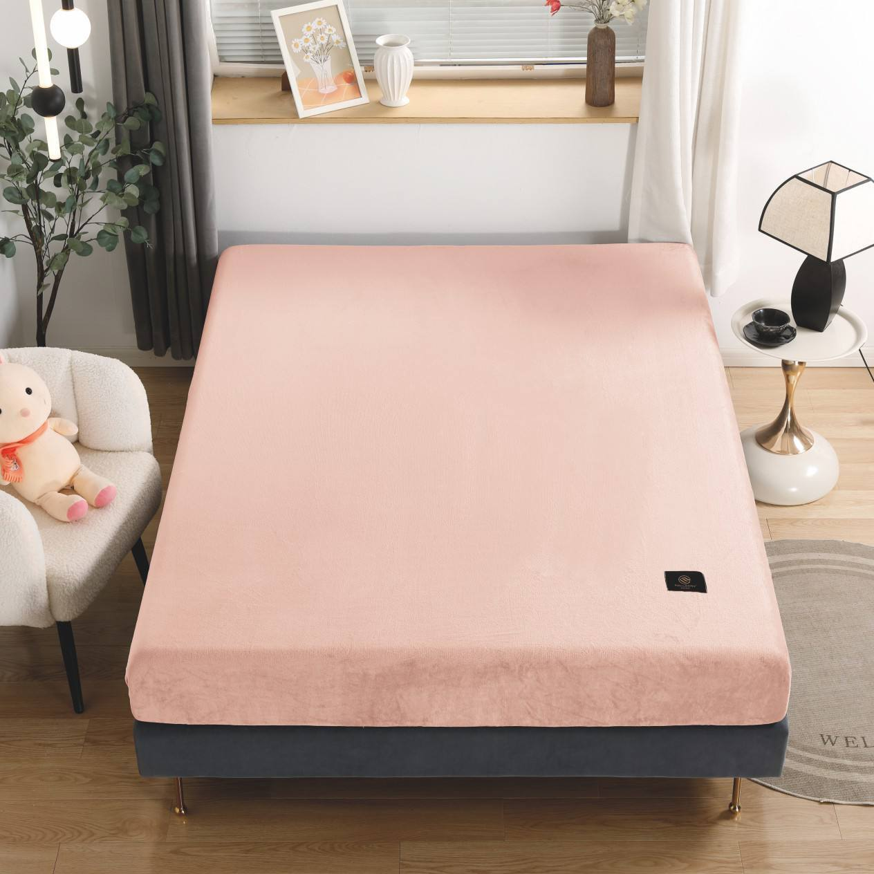 Велюрова простинь на резинці 160x200/25 см Світло-рожевий - фото 1 Велюрова простинь на резинці 160x200/25 см Світло-рожевий - фото 1