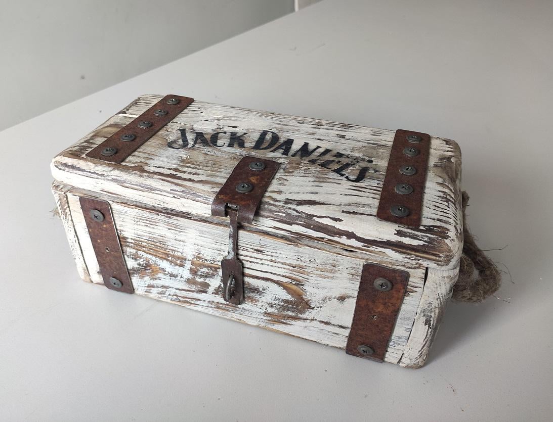 Скринька дерев'яна (24214641)