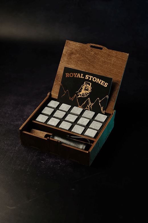 Камни для виски Royal Stones 15 шт. с мешочком и щипцами в деревянной упаковке с сертификатом (19448419) - фото 9