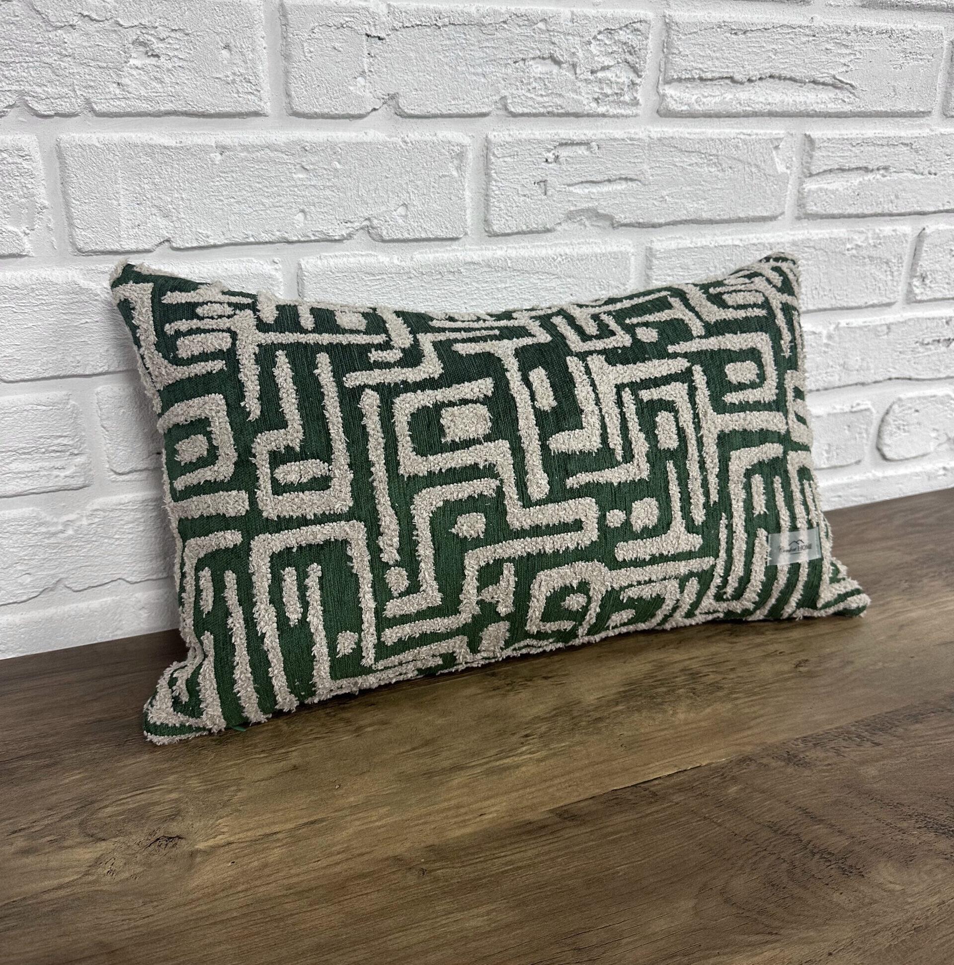 Подушка Comfort Home Gilda 30х50 см