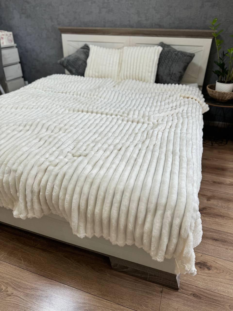 Плед плюшевый 200х230 см Молочный (Д-Mpled003/1-04) - фото 1 Плед плюшевый 200х230 см Молочный (Д-Mpled003/1-04) - фото 1