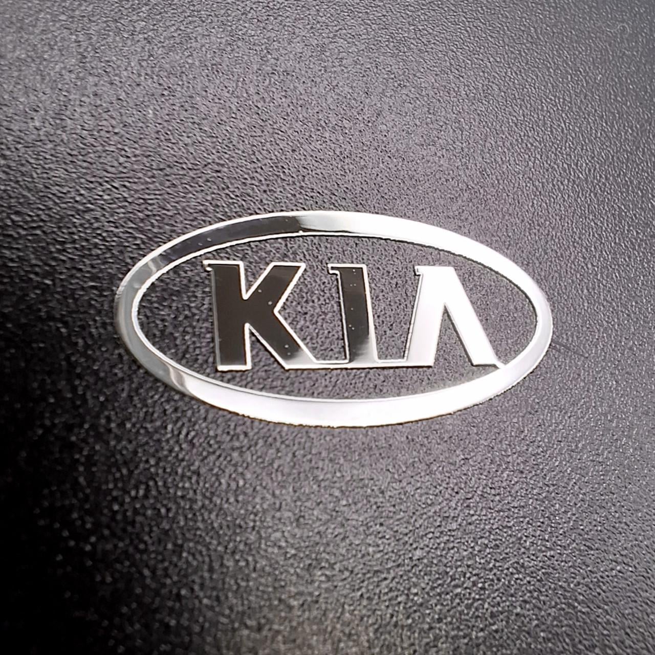Эмблема Kia в салон авто 2х1 см Хром глянцевый (2957548003)