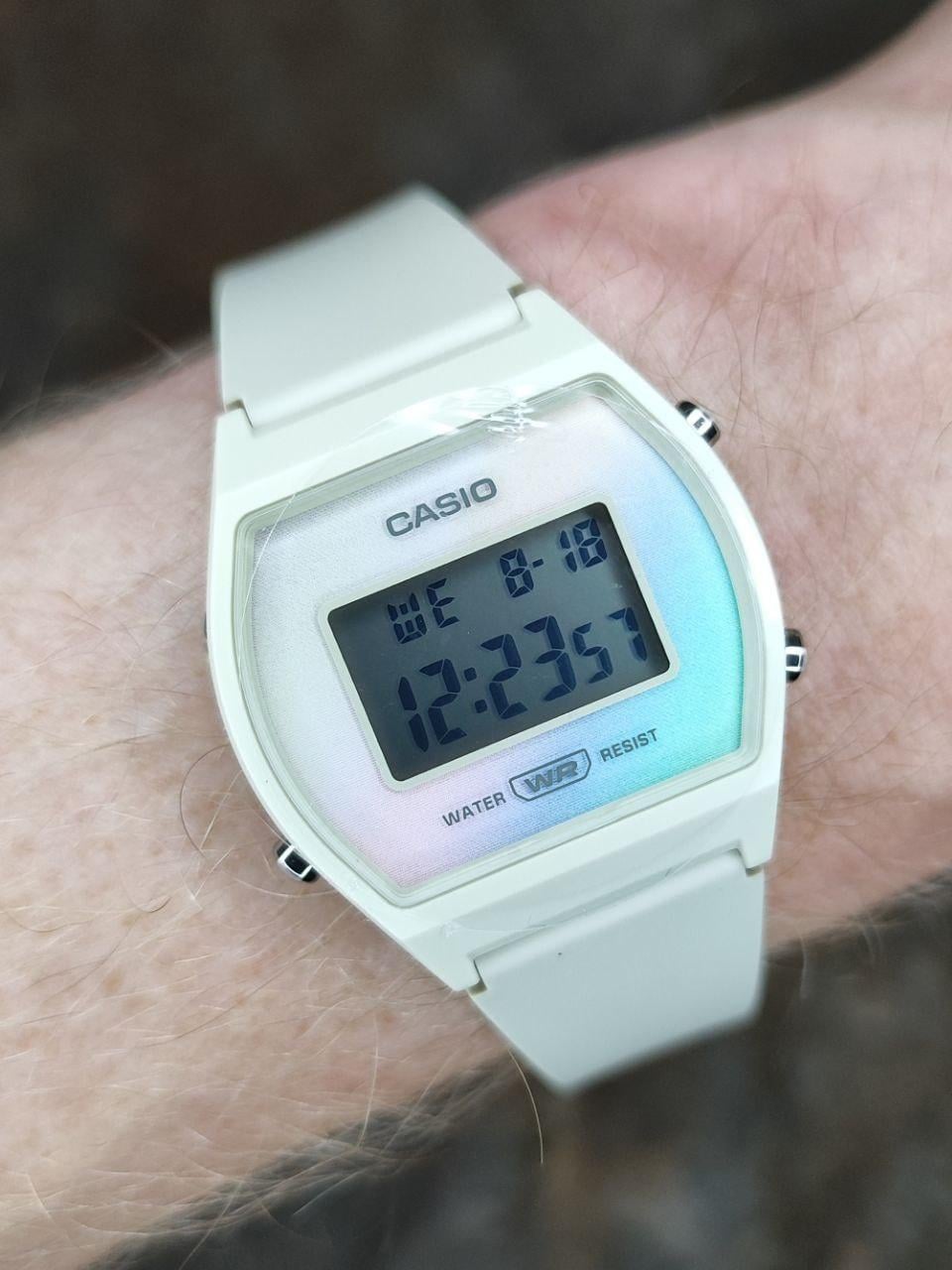 Наручные часы женские Casio LW-205H-8A Standard Digital Casio Collection с подсветкой (2932480592)