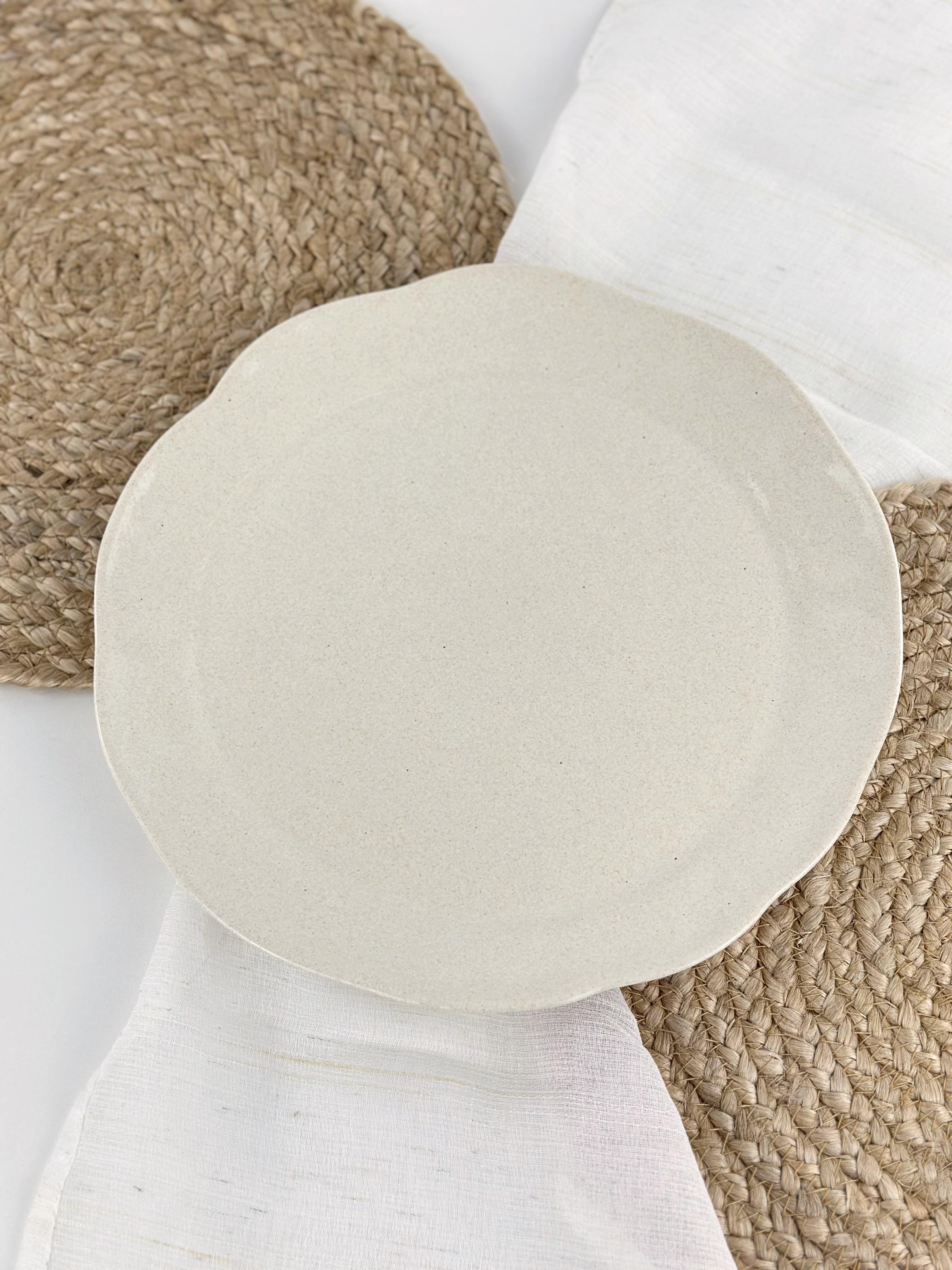 Тарелка обедняя глиняная Гражда 30 см Белый (17002-18)