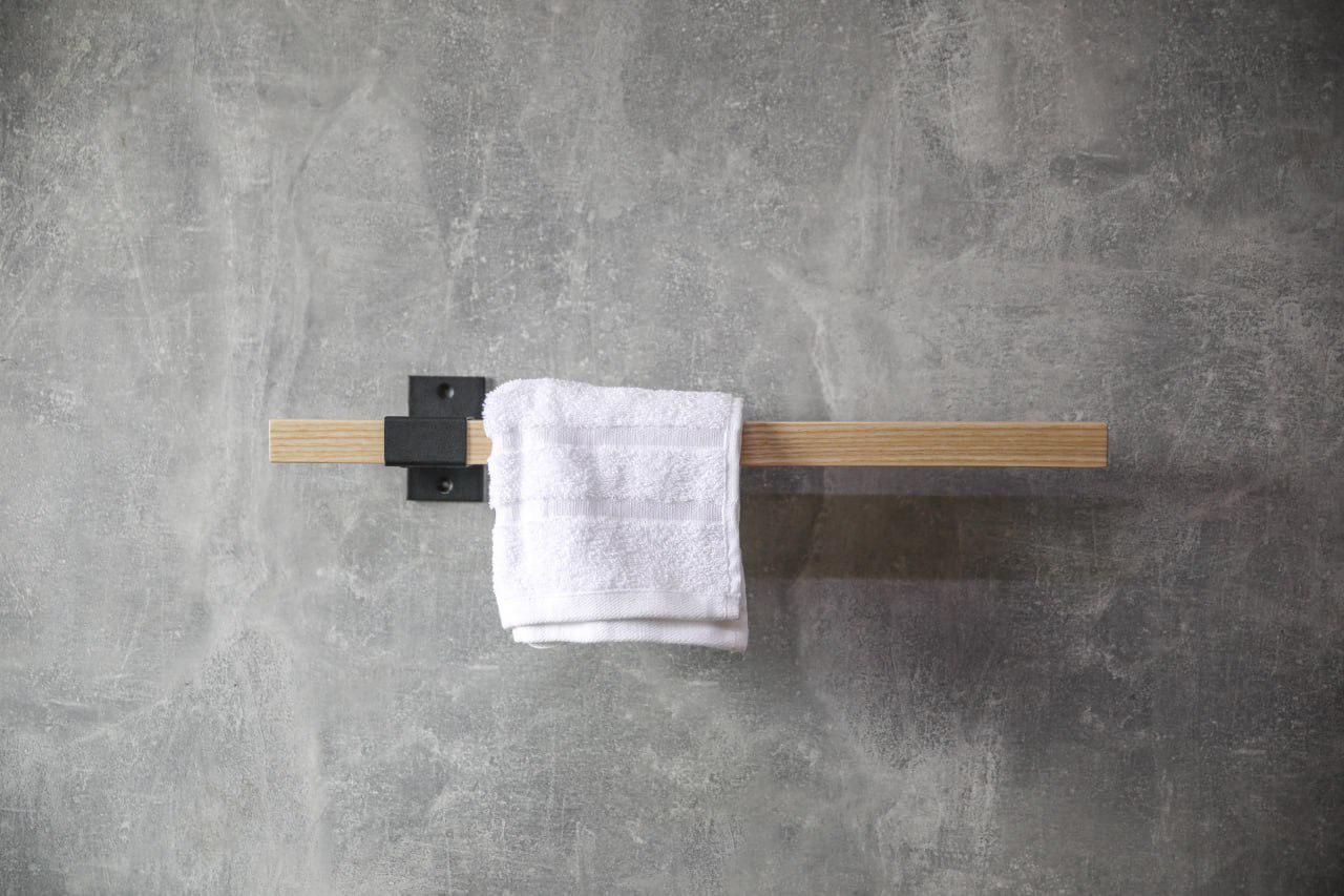 Тримач для рушників дерев'яний з металевим 70х8х8 см (ML-94.5) Тримач для рушників дерев'яний з металевим 70х8х8 см (ML-94.5)