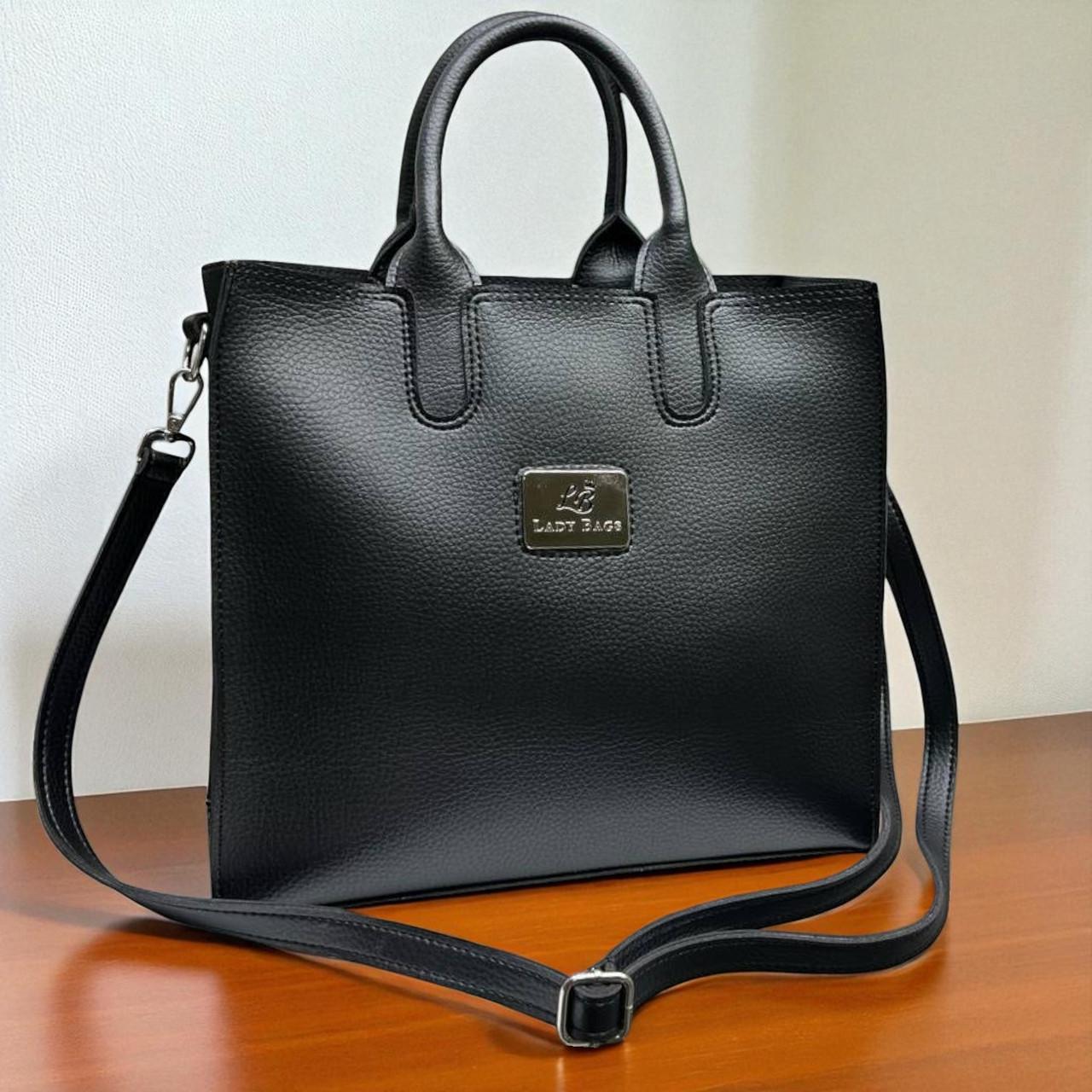 Сумка тоут женская через плечо большая из экокожи классическая вмещает А4 Черный - фото 1 Сумка тоут женская через плечо большая из экокожи классическая вмещает А4 Черный - фото 1