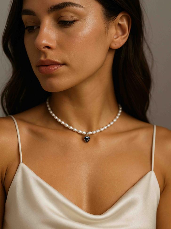 Чокер LeBijou з підвіскою серце Перлинний (5305) Чокер LeBijou з підвіскою серце Перлинний (5305)