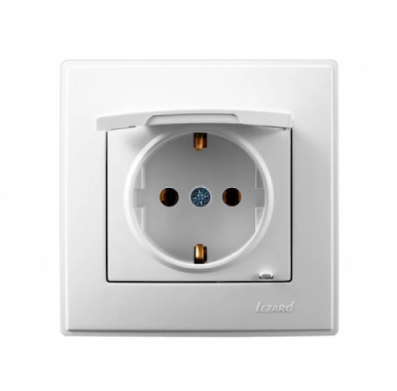 Розетка одинарная с крышкой Lezard Lesya с заземлением Белый (26350764)