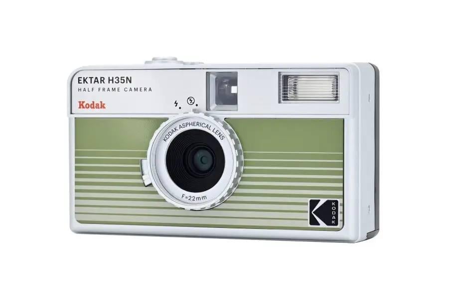 Фотоапарат плівковий Kodak Ektar H35N смугастий Зелений - фото 2 Фотоапарат плівковий Kodak Ektar H35N смугастий Зелений - фото 2