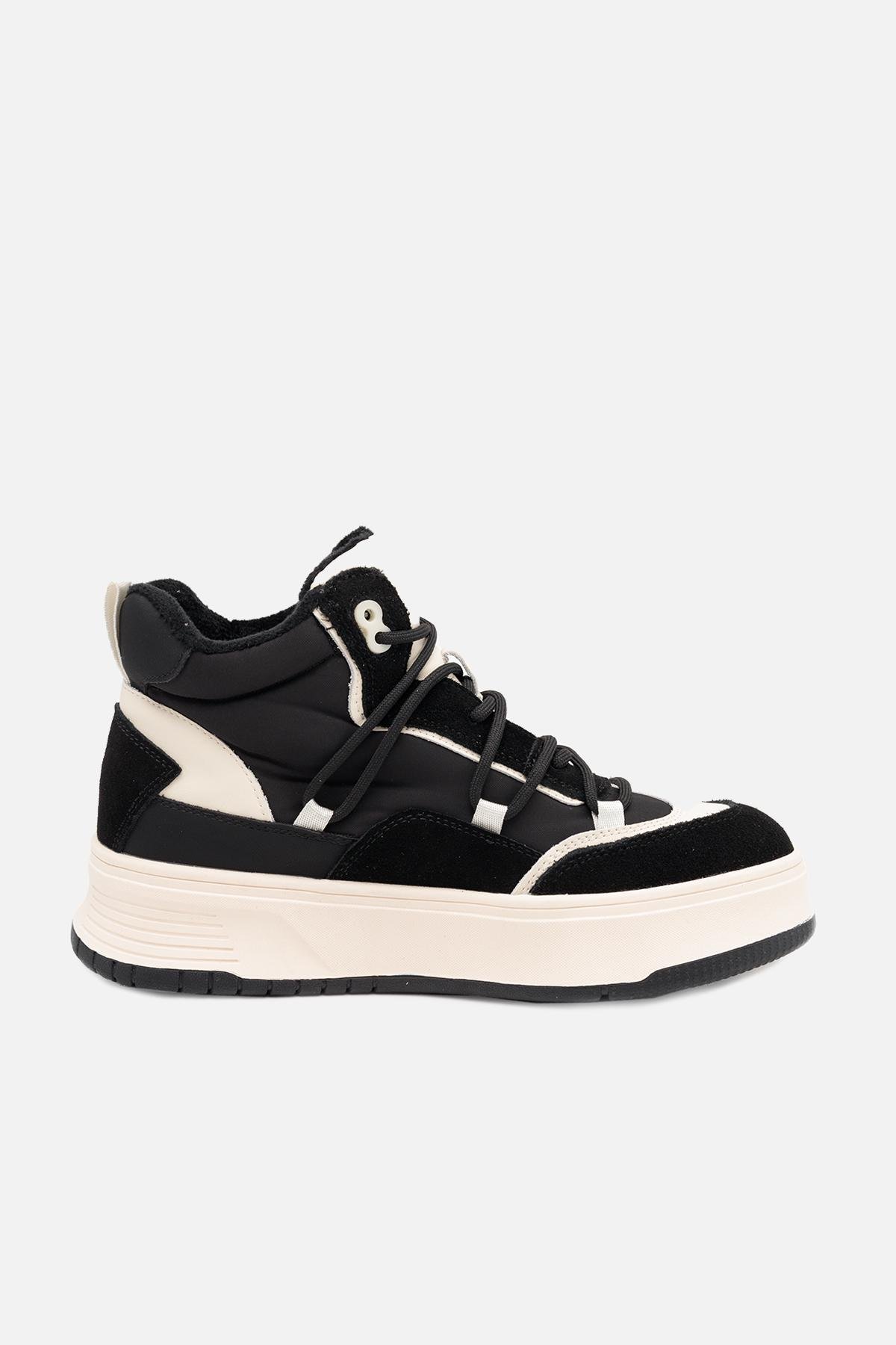 Кеди жіночі на платформі ЦБ-00251128 р. 41 Чорний (SKT000995753) - фото 2 Кеди жіночі на платформі ЦБ-00251128 р. 41 Чорний (SKT000995753) - фото 2