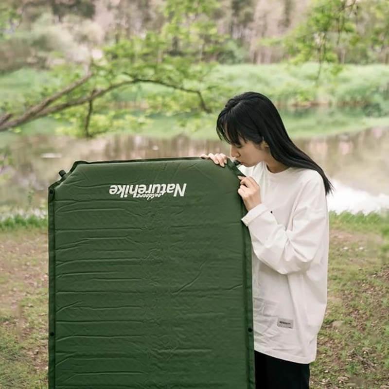 Самонадувной коврик Naturehike NH20DZ003 50 мм темно-зеленый 200 см (6927595773680) - фото 7