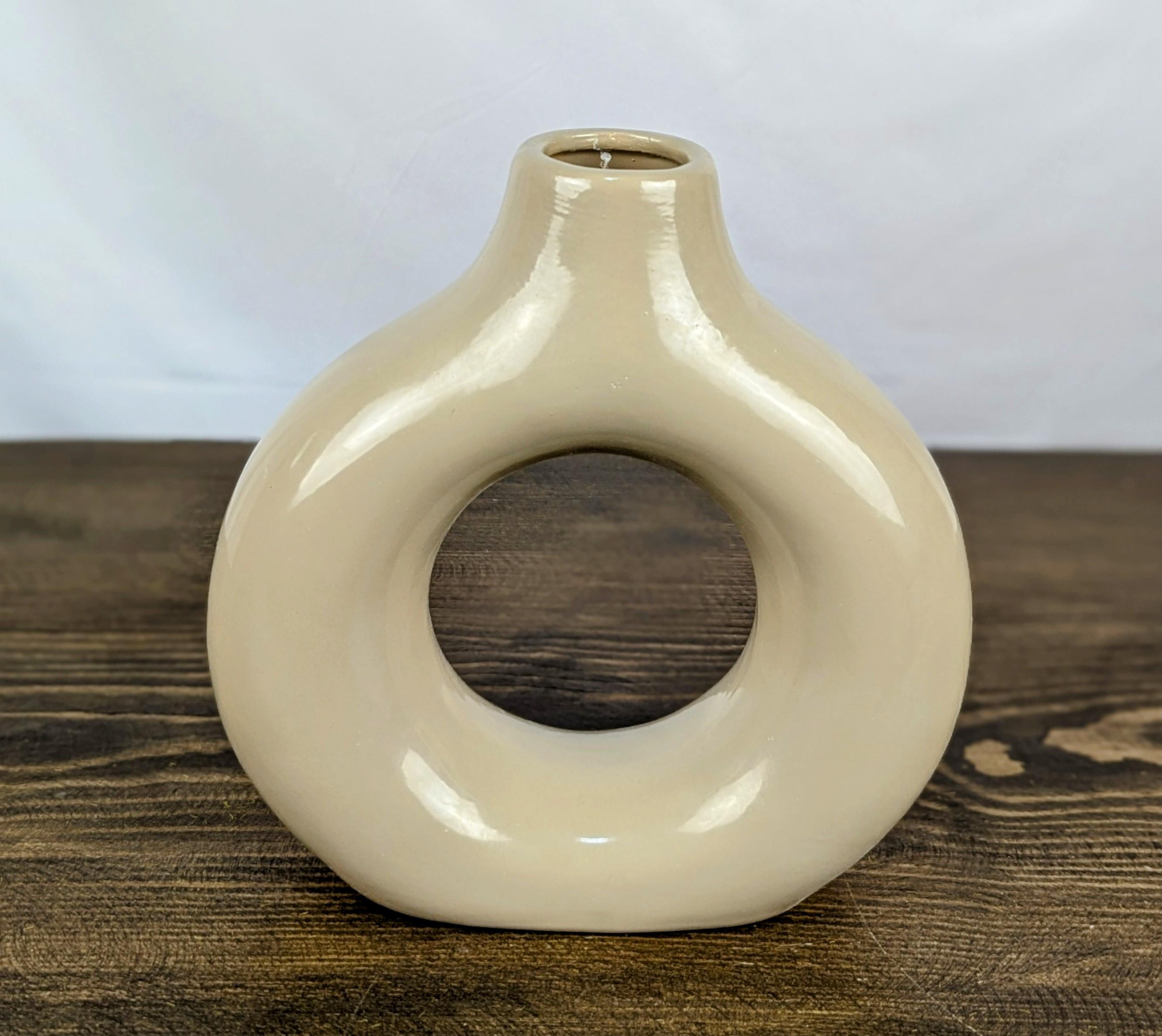 Ваза Nana ceramics Стайл 21 см глянец Капучино