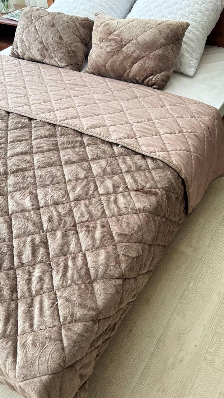 Покривало стьобане 220х240 см Темно-бежевий (Д-Мpled+poduska005-04) - фото 6 Покривало стьобане 220х240 см Темно-бежевий (Д-Мpled+poduska005-04) - фото 6