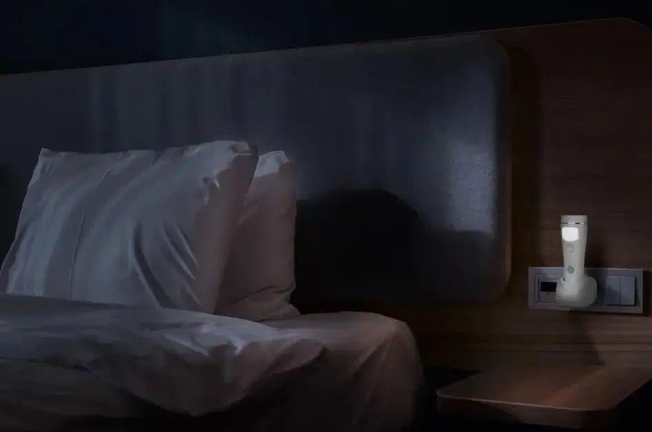 Ліхтар акумуляторний світлодіодний Crivit 3в1 з датчиком руху Білий (IAN365115) - фото 4