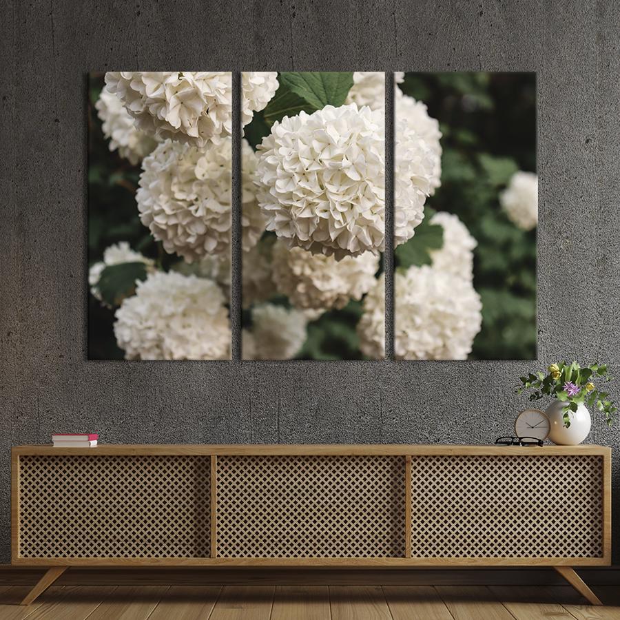 Картина на холсте триптих Цветущая гортензия 128x81 см (956-31)