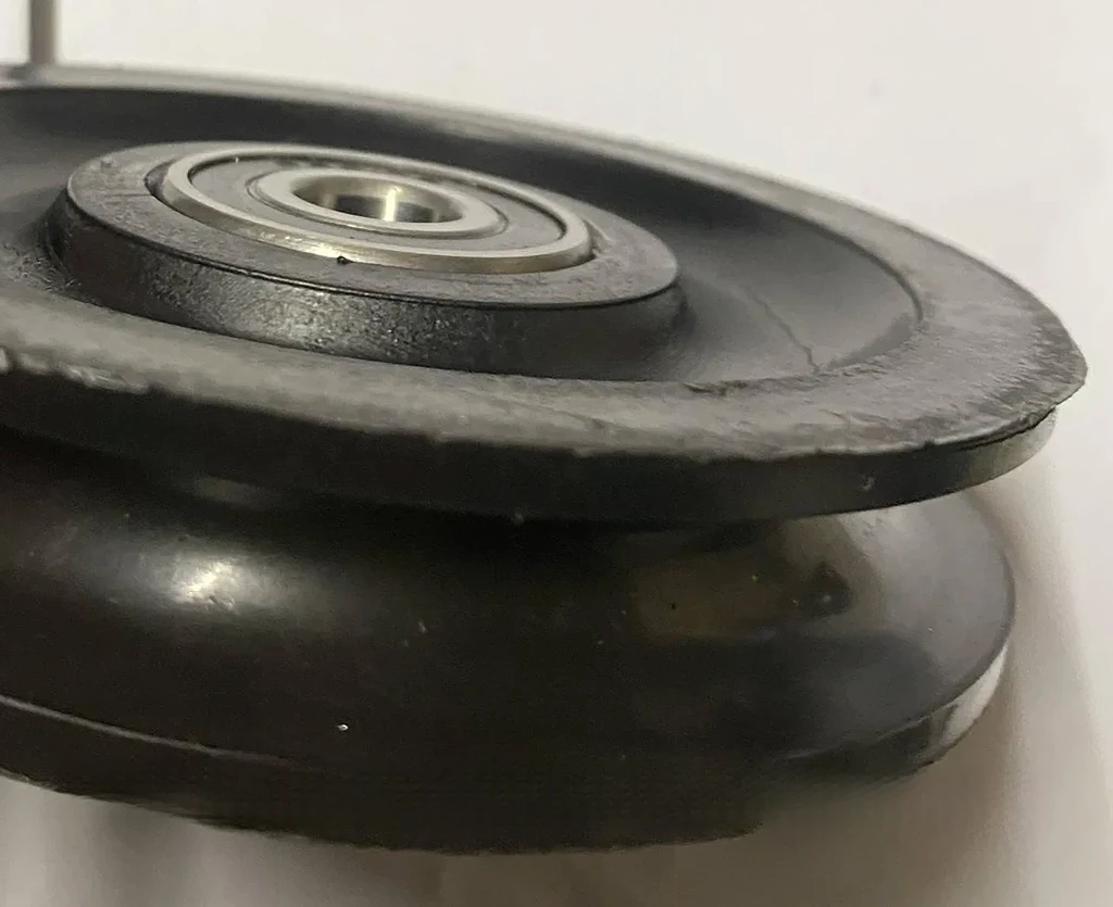 Ролик під трос U-подібний Ø 100 мм пластиковий для воріт/блоків/підйомних механізмів (961278-100) - фото 2 Ролик під трос U-подібний Ø 100 мм пластиковий для воріт/блоків/підйомних механізмів (961278-100) - фото 2