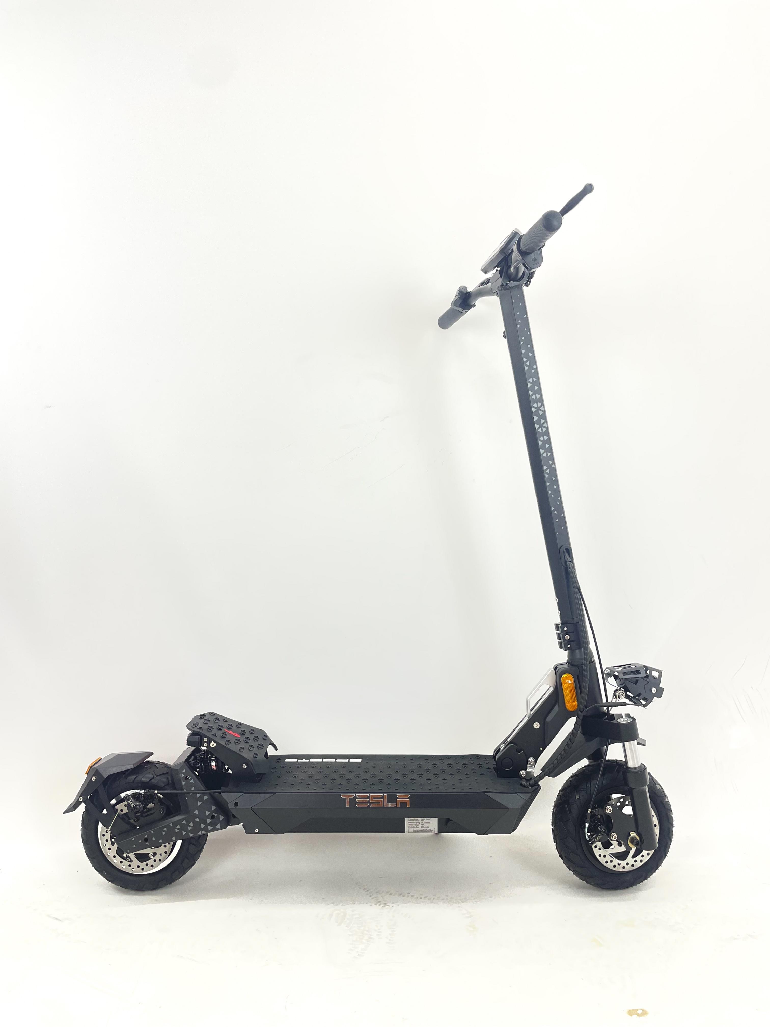 Електросамокат Tesla Sports 10" 2000W 48V 21 Ah (TS-2000) - фото 2 Електросамокат Tesla Sports 10" 2000W 48V 21 Ah (TS-2000) - фото 2